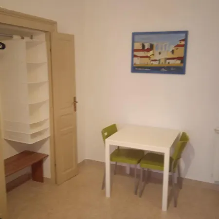 Gasthuis Caravaggio Basic 200 M From Ortigia